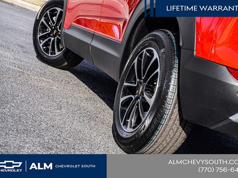New 2026 Chevrolet TrailBlazer LT w/ Driver Confidence Package FWD image 13