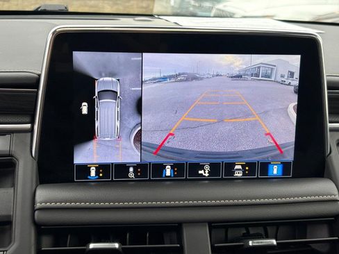 Used 2021 GMC Yukon SLT w/ SLT Luxury Plus Package image 25