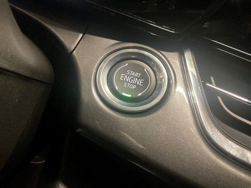 New 2026 Chevrolet Trax ACTIV w/ Sunroof Package image 20