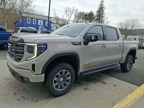 New 2026 GMC Sierra 1500 AT4 w/ AT4 Premium Package AWD/4WD image 3