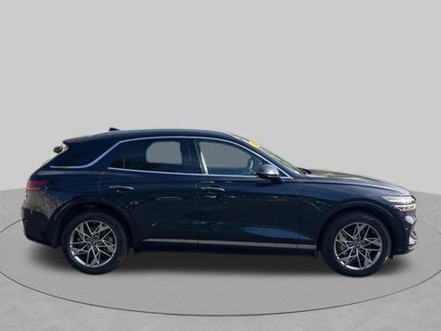 Used 2023 Genesis GV70 2.5T w/ Advanced Package AWD/4WD image 5