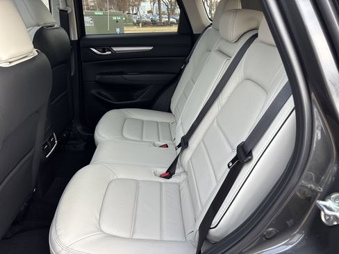 New 2025 MAZDA CX-5 AWD 2.5 S w/ Preferred Package image 17