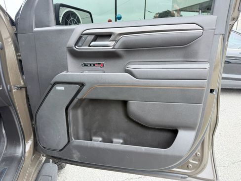 Used 2023 GMC Sierra 1500 AT4 w/ AT4 Premium Package AWD/4WD image 29