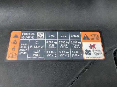Used 2019 Ford Edge Titanium w/ Equipment Group 301A FWD image 76