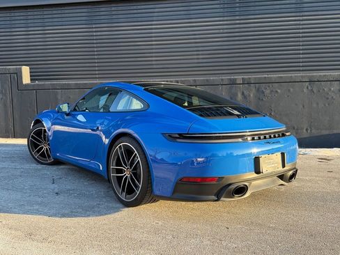 Certified 2025 Porsche 911 Carrera image 8