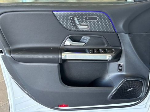 New 2026 Mercedes-Benz GLB 250 4MATIC image 13