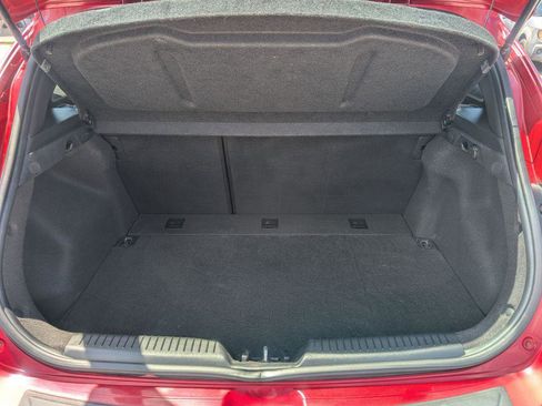 Used 2013 Hyundai Elantra GT w/ Touch & Go Pkg FWD image 11