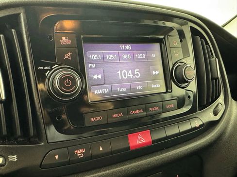 Used 2021 RAM ProMaster City Tradesman image 16