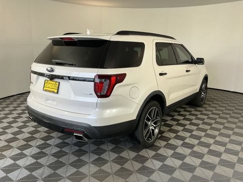 Used 2016 Ford Explorer Sport AWD/4WD image 5