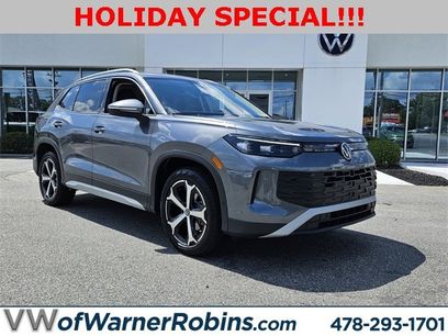 New 2025 Volkswagen Tiguan SE