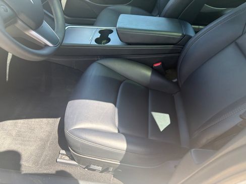 Used 2023 Tesla Model 3 Standard Range RWD image 13