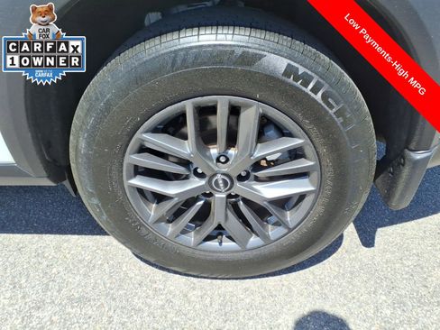 Used 2023 Nissan Rogue S FWD image 10