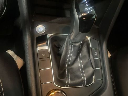 Used 2022 Volkswagen Taos SE image 27