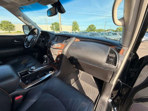 Used 2017 Nissan Armada Platinum AWD/4WD image 25