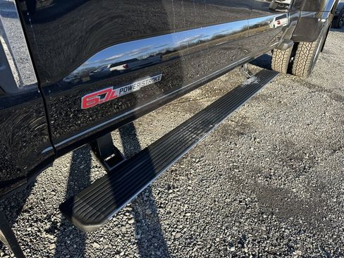 Used 2024 Ford F350 Platinum image 14