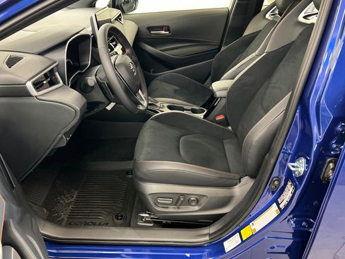 New 2026 Toyota Corolla SE FWD image 17