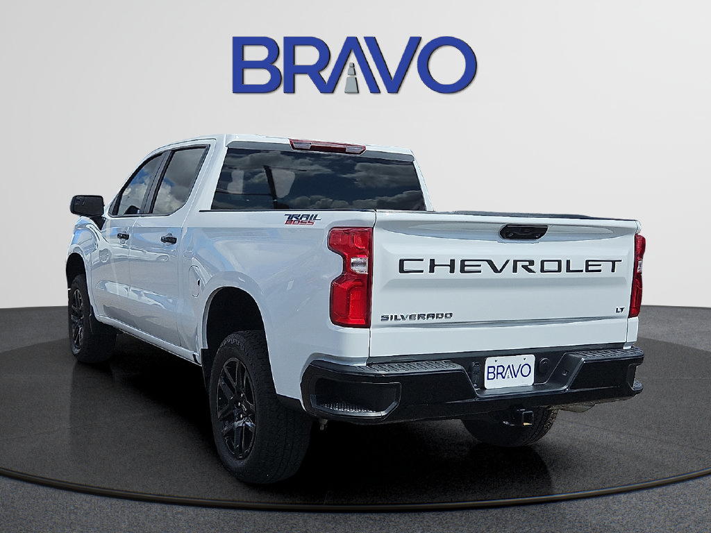 Used 2025 Chevrolet Silverado 1500 LT Trail Boss w/ Protection Package AWD/4WD image 3