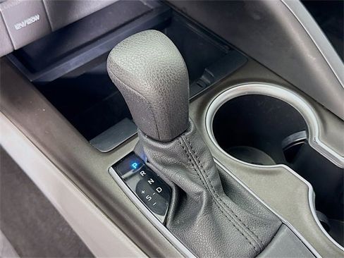 Certified 2021 Toyota Camry LE w/ Carpet Mat Package (TMS) image 16