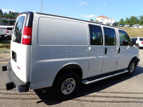 Used 2025 GMC Savana 2500 w/ Driver Convenience Package RWD image 10