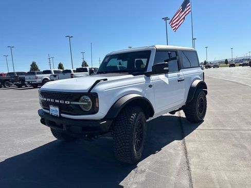 Used 2023 Ford Bronco Wildtrak AWD/4WD image 7