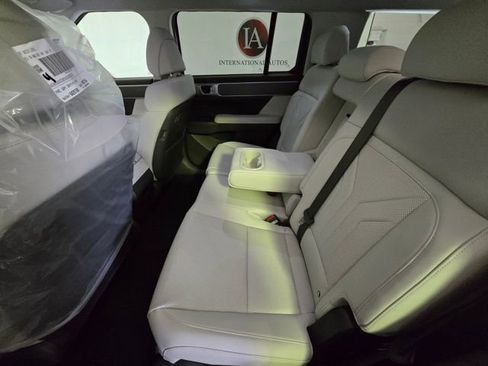 New 2026 Hyundai Santa Fe SEL AWD/4WD image 11