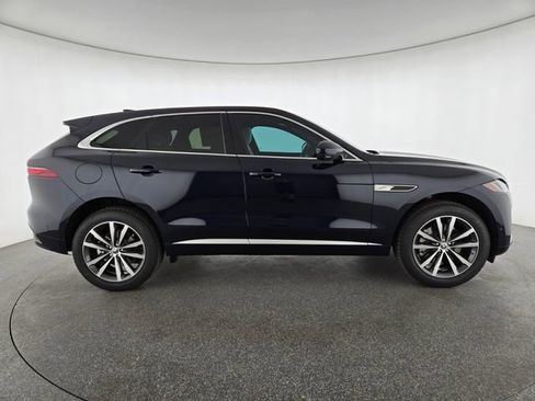 New 2026 Jaguar F-PACE R-Dynamic S image 6