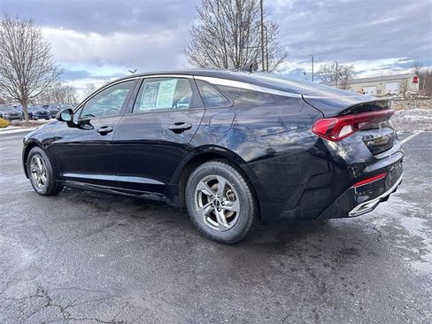 Used 2022 Kia K5 LXS image 8