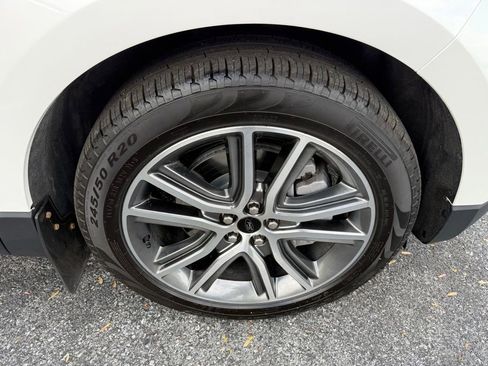 Certified 2024 Ford Edge Titanium w/ Equipment Group 301A AWD/4WD image 12