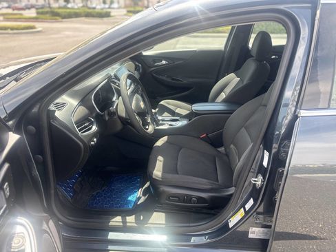 Used 2021 Chevrolet Malibu LT FWD image 27