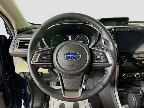 Used 2022 Subaru Ascent Limited w/ Technology Package image 11