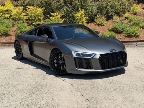 Used 2017 Audi R8 V10 plus AWD/4WD image 1