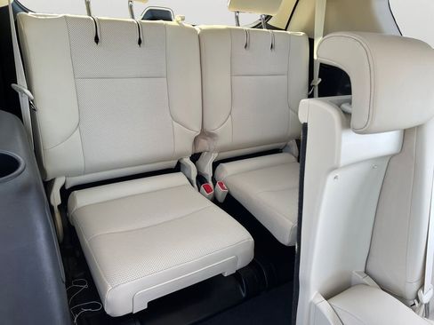 Certified 2023 Lexus GX 460 Premium image 9