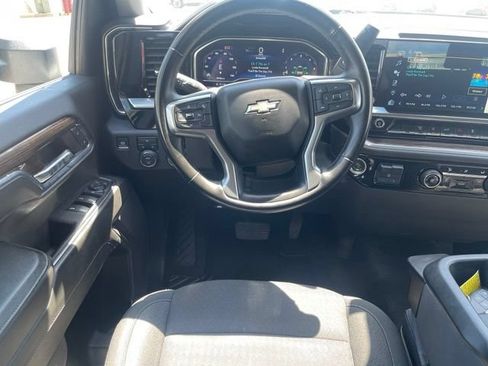 Used 2024 Chevrolet Silverado 3500 LT AWD/4WD image 14