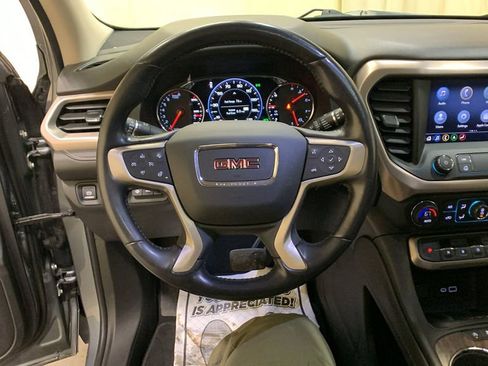 Used 2021 GMC Acadia Denali w/ Denali Technology Package image 38