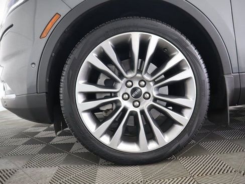 Used 2022 Lincoln Nautilus Reserve w/ Equipment Group 202A image 31