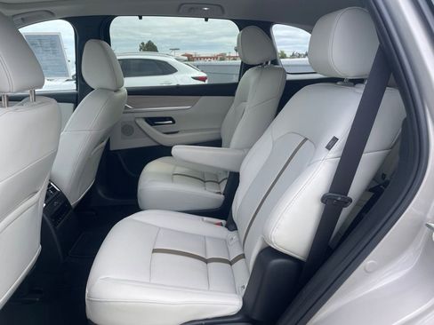 Certified 2024 MAZDA CX-90 Plug-In Hybrid w/ Premium Plus AWD/4WD image 8