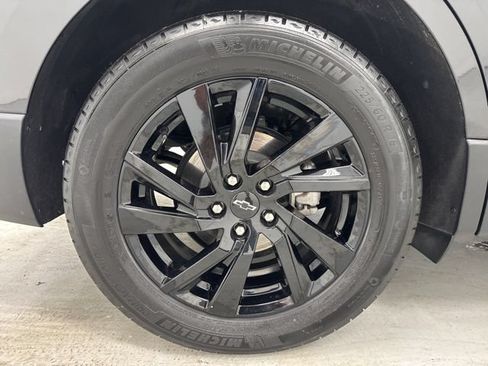 Used 2024 Chevrolet Equinox LS w/ LS Convenience Package FWD image 31