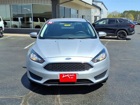 Used 2016 Ford Focus SE FWD image 9