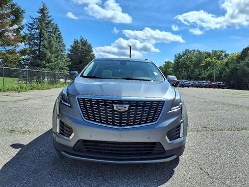 Used 2020 Cadillac XT5 Premium Luxury image 2