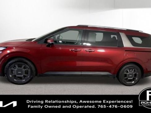 Used 2025 Kia Carnival SX image 5