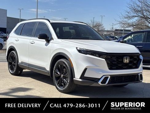 Used 2025 Honda CR-V Sport Touring image 1