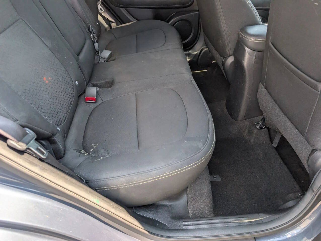 Used 2015 Kia Soul + w/ Eco Package FWD image 34