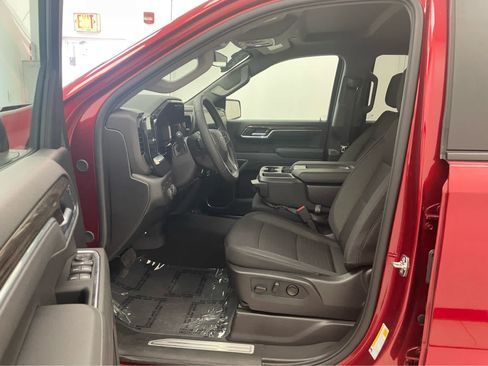 Used 2026 Chevrolet Silverado 1500 RST w/ RST Select Package AWD/4WD image 8