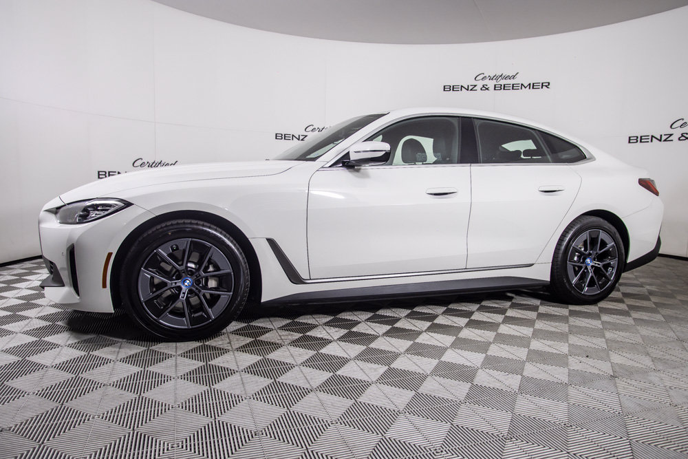 Used 2023 BMW i4 eDrive35 w/ Premium Package RWD image 9