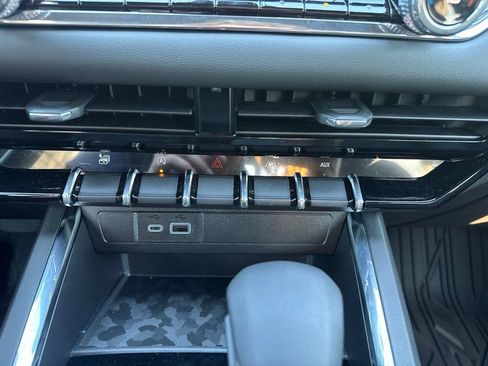 New 2026 GMC Canyon Elevation w/ Convenience Package AWD/4WD image 30