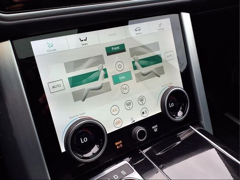 Used 2018 Land Rover Range Rover Supercharged image 20