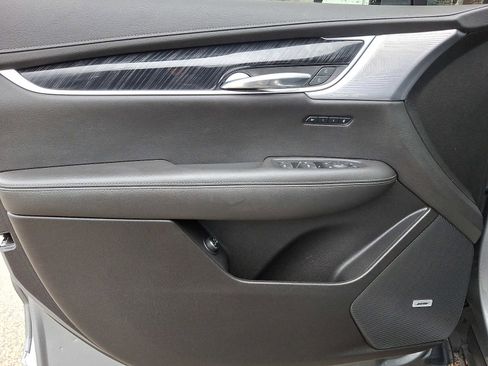 Certified 2024 Cadillac XT6 Premium Luxury w/ Technology Package image 15