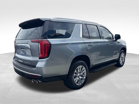 Used 2023 GMC Yukon Denali AWD/4WD image 12
