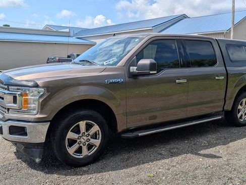 Used 2019 Ford F150 XLT w/ Equipment Group 301A Mid RWD image 2