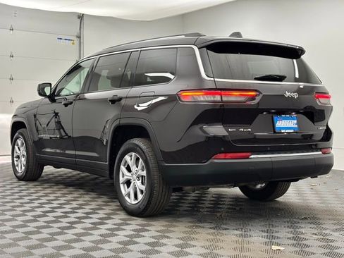 Used 2022 Jeep Grand Cherokee L Limited image 12